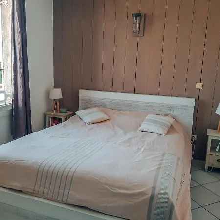 Agréable Maison Avec Grande Terrasse Au Calme Villa Antibes