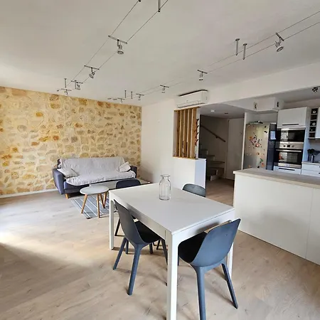 Agréable Maison Avec Grande Terrasse Au Calme Villa Antibes